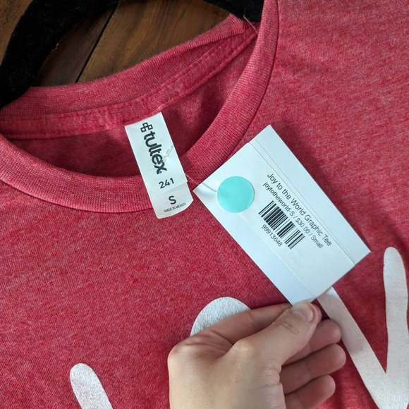 🎉 4 for $25 🎉 Joy to the World Round Neck Short Sleeve Graphic Tee - Picture 5 of 7